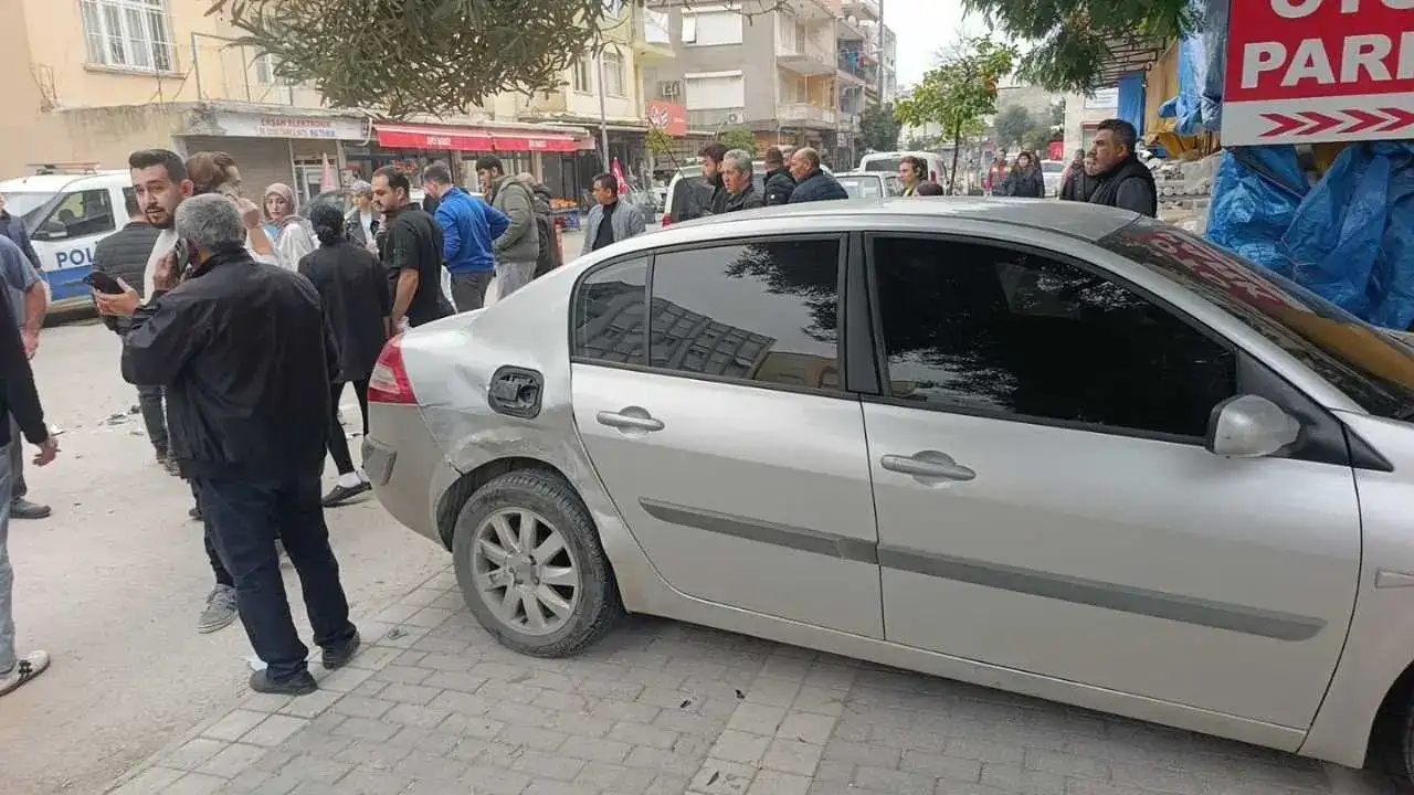 Manavgat’ta Anlık Manevra Büyük Kaza Getirdi! Kameraya Yansıdı 5